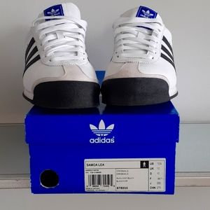 Mens Adidas 10.5 (SAMOA LEA)